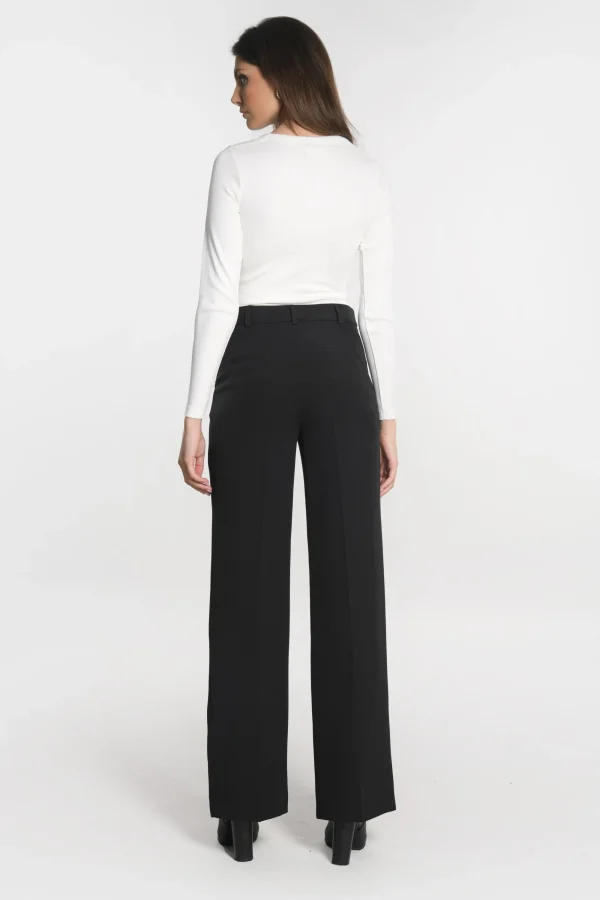 KOOKAÏ PANTALON COURT MATHILDA Noir Discount