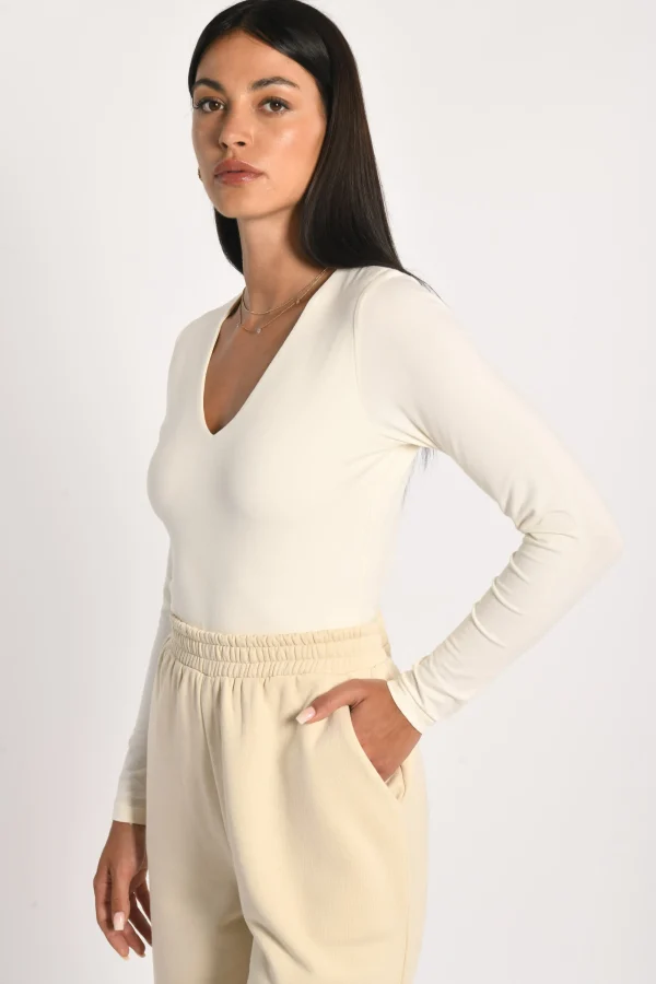 KOOKAÏ T-SHIRT COL V MATHILDA Ecru Flash Sale